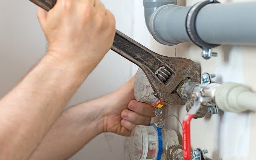 wise-consumers-need-these-facts-before-hiring-a-plumber